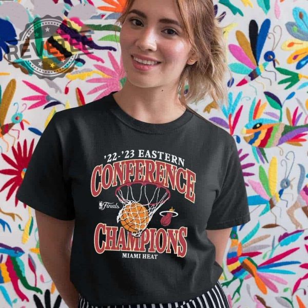 2022 2023 Eastern Conference Champions Miami Heat Nba Retro Shirt Hoodie Long Sleeve Shirt Sweatshirt Tanktop Unique revetee 4