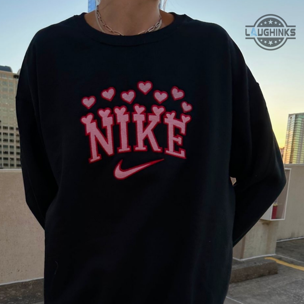 Nike vintage embroidered online inspired sweatshir