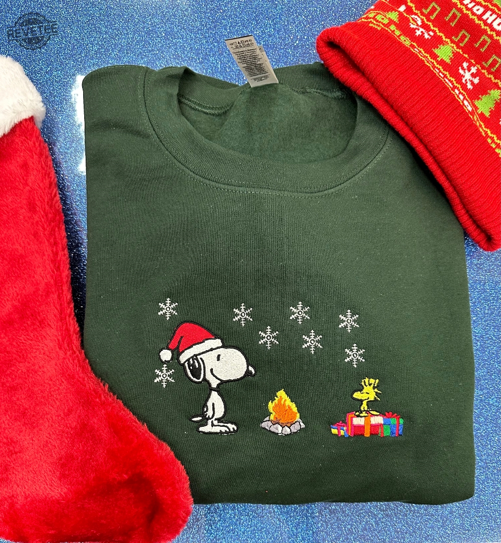 Snoopy Christmas Bonfire Embroidered Sweatshirt Winter Sweatshirt Snoopy Christmas Sweatshirt Dog Christmas Embroidered Christmas Gift Hoodie Sweatshirt Unique