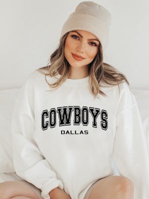 Dallas Cowboys Football Sweatshirt Vintage Dallas Sweatshirt Cowboys Football Crewneck Sweatshirt Cute Dallas Gift Dallas 90S Crewneck Hoodie Sweatshirt Unique revetee 2