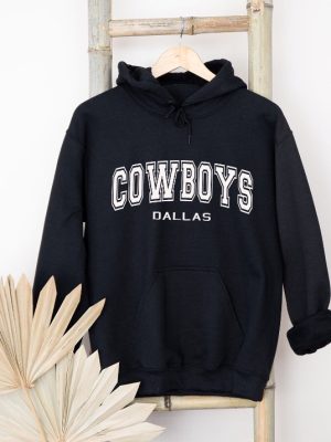 Dallas Cowboys Football Sweatshirt Vintage Dallas Sweatshirt Cowboys Football Crewneck Sweatshirt Cute Dallas Gift Dallas 90S Crewneck Hoodie Sweatshirt Unique revetee 4