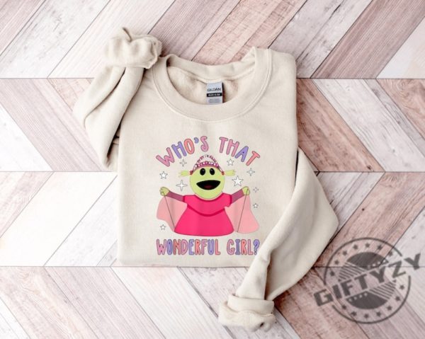 Nanalan Whos That Wonderful Girl Retro Shirt Nanalan Sweatshirt Nanalan Merch Nanalan Cartoon Hoodie Nanalan Meme Tshirt Cartoon Shirt giftyzy 3