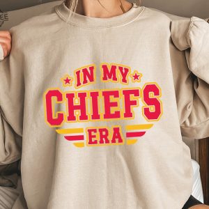 In My Chiefs Era Sweatshirt Travis Kelce Swift Shirt Football Chiefs Jersey Shirt Travis Kelce Football Nfl Shirt Taylor And Travis Hoodie Sweatshirt Unique revetee 4