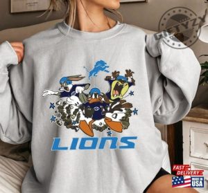 Vintage Detroit Lions Looney Tunes Shirt Nfl Classic Tshirt Unisex Sweatshirt Unisex Hoodie Trendy Shirt giftyzy 3