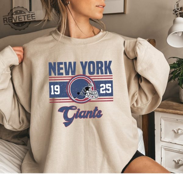 New York Giants T Shirt New York Giants Sweatshirt New York Giants Crewneck New York Giants Gift New York Giants Tee Nfl Shirt Unique revetee 1