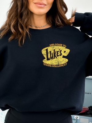 Lukes Diner Stars Hollow Sweatshirt And Hoodie Retro Text Lukes Diner Sweatshirt Vintage Style Stars Hollow Hoodie Gift Unique revetee 4