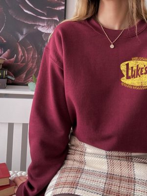 Lukes Diner Stars Hollow Sweatshirt And Hoodie Retro Text Lukes Diner Sweatshirt Vintage Style Stars Hollow Hoodie Gift Unique revetee 7