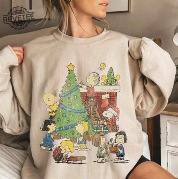 Retro Peanuts Charlie Brown Friends Christmas Shirt Christmas Sweatshirt Christmas Shirt Christmas Gifts Unique revetee 1