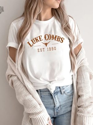 Luke Combs Est 1990 Unisex Sweatshirt T Shirt Hoodie Luke Combs Tour 2023 Merch Retro Luke Combs Bootleggers Fan Luke Combs Fans Gift Unique revetee 3