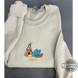 goofy sweatshirt tshirt hoodie embroidery disney characters shirts embroidered disney sweatshirt vintage goofy cartoon movie tee laughinks 1