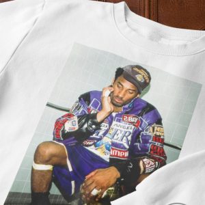 Kobe Bryant Shirt Vintage Basketball Hoodie 2001 Finals Championship Sweater La Mamba Tshirt Retro Kobe Fan Top Shirt Basketball Lover Gift giftyzy 8