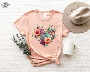 Wildflower Floral Shirt Flower Heart Shirt Womens Flower Shirt Boho Shirt Botanical Shirt Nature Lover Shirt Spring Shirts For Women Unique revetee 2