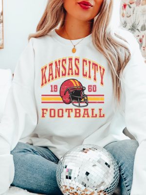 Kansas City Chief Retro Style Sweatshirt Crewneck Vintage Chief Fan Gift Football Crewneck Sweatshirt Football Fan Tee Unique revetee 4