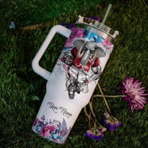https://bucket-revetee.storage.googleapis.com/wp-content/uploads/2024/01/05023719/Custom-Name-Just-A-Girl-Loves-Alabama-Mascot-Flower-Pattern-40Oz-Stainless-Steel-Tumbler-With-Handle-And-Straw-Lid-40-Oz-Stanley-Travel-Cups-laughinks_1-5-300x300.jpg