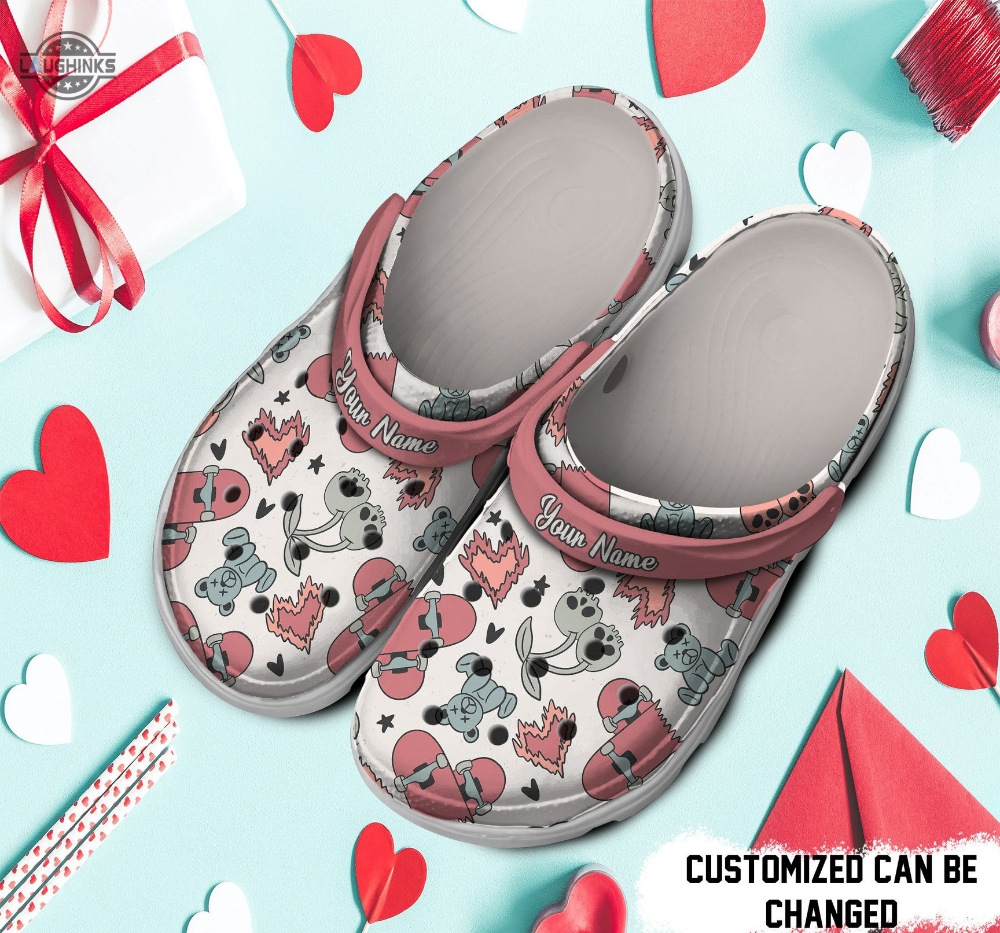 Personalized Boy Valentines Pattern Skateboard Hearts Clog Shoes Classic Valentine Crocs Valentines Day Crocs