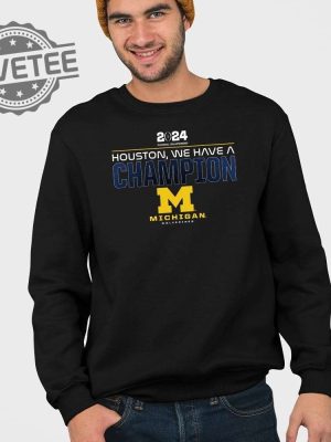 Michigan College Football Playoff 2023 National Champion Shirt Unique Michigan College Football Playoff 2023 National Champion Hoodie Sweatshirt revetee 3