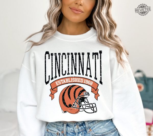 Cincinnati Football Sweatshirt Vintage Style Crewneck Sweatshirt Game Day Pullover Bengals Crewneck Sweatshirt Unique Hoodie And More revetee 1