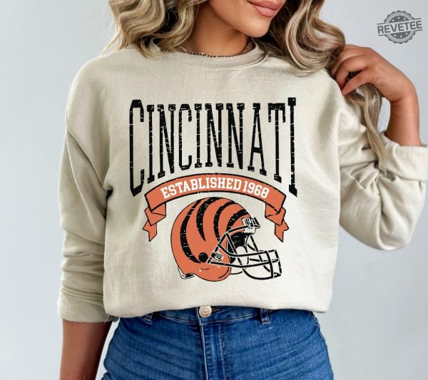 Cincinnati Football Sweatshirt Vintage Style Crewneck Sweatshirt Game Day Pullover Bengals Crewneck Sweatshirt Unique Hoodie And More revetee 4