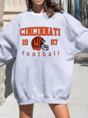 Cincinnati Football Vintage Style Sweatshirt Cincinnati Football Shirt Cincinnati Crewneck Bengals Crewneck Sweatshirt Unique Hoodie And More revetee 3