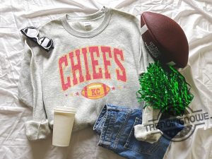 Kc Chiefs Retro Sweatshirt Kc Chiefs Apparel Chiefs Shirt Chiefs Sweatshirt Kansas City Afc West Kansas City Sweatshirt trendingnowe 1