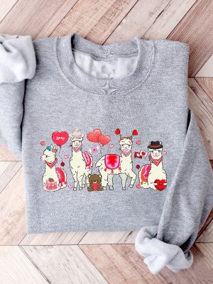 Llama Valentine Sweatshirt Valentine Llama Lover Tee Animal Valentines Crewneck Llama Heart Balloons Valentine Shirt Valentine Days Gift Unique revetee 2