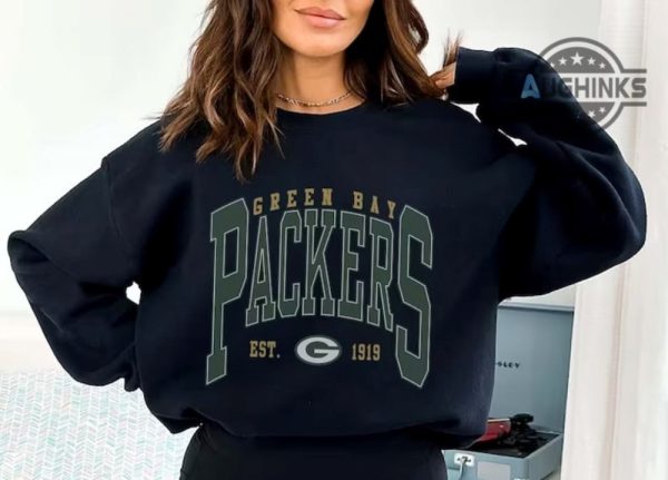 packers tshirt sweatshirt hoodie mens womens vintage green bay packers football crewneck shirts retro est 1919 game day tee gift for fans laughinks 3