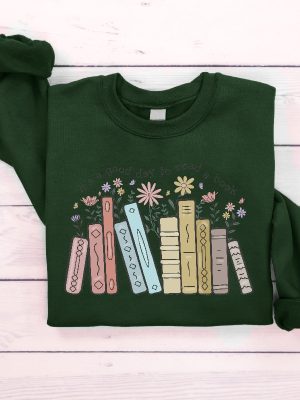 Retro Teacher Sweatshirt Teacher Shirt Bookish Shirt Book Lover Teacher Shirt Teacher Appreciation Gifts Back To School Team Teacher Unique revetee 3