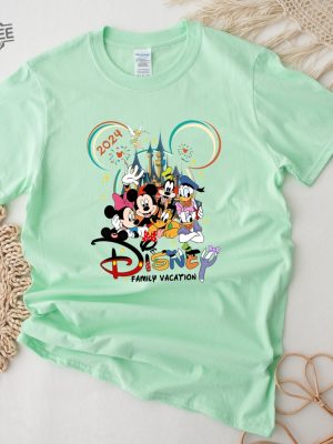 Disney Family Trip 2024 T Shirt Disney Family T Shirt 2024 Disneyland Trip T Shirt Disney Family Vacation 2024 T Shirt 2024 Disney Shirt Unique revetee 6