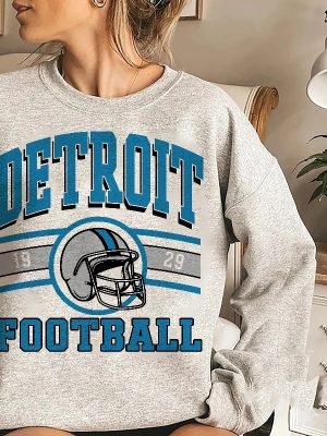 Vintage Detroit Football Crewneck Sweatshirt Detroit Football Sweatshirt Detroit Football Shirt Detroit Fan Gift Shirt Sunday Football Unique revetee 3