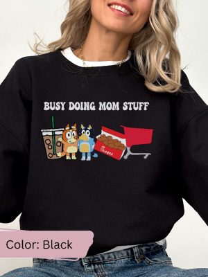 Busy Doing Mom Stuff Sweatshirt Funny Mom Sweater Blu Christmas Shirt Mama Sweatshirt Funny Dog Sweatshirt Mom Crewneck Unique revetee 2