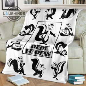 pepe le pew fleece blanket looney tunes fan gift sherpa cozy plush throw blankets 30x40 40x50 60x80 room decor gift laughinks 1 3