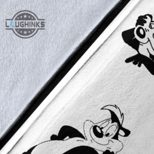 pepe le pew fleece blanket looney tunes fan gift sherpa cozy plush throw blankets 30x40 40x50 60x80 room decor gift laughinks 1 7