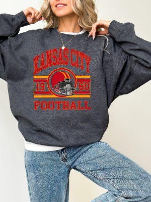 Vintage Kansas City Chiefs Sweatshirt Shirt Trendy Kansas City Football Shirt Chief Football Shirt Vintage Kansas City Chiefs Sweatshirt Unique revetee 2