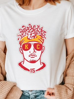 Mahomes Shirt Mahomes Fan Shirt Mahomes Player Shirt Patrick Mahomes Shirt Off Travis Kelce No Shirt Patrick Mahomes Shirtless Unique revetee 2