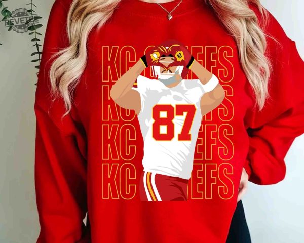 Travis Kelce Heart Hands Sweatshirt Go Taylors Boyfriend Shirt Kansas City Champions 2023 Shirt Unique revetee 1