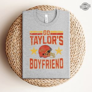 Super Bowl T Shirt Kansas City Chiefs Kelce Swiftie Football Tee 49Ers Football Game Lucky 13 Go Taylor Swift Boyfriend Shirt Super Bowl Tee Unique revetee 4