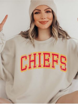 Kansas City Chiefs Sweatshirt Trendy Kansas City Football Sweatshirt Chief Football Shirt Vintage Kansas Football Shirt Kc Chiefs Sweater Unique revetee 2