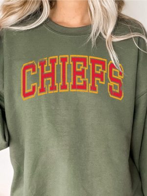 Kansas City Chiefs Sweatshirt Trendy Kansas City Football Sweatshirt Chief Football Shirt Vintage Kansas Football Shirt Kc Chiefs Sweater Unique revetee 3