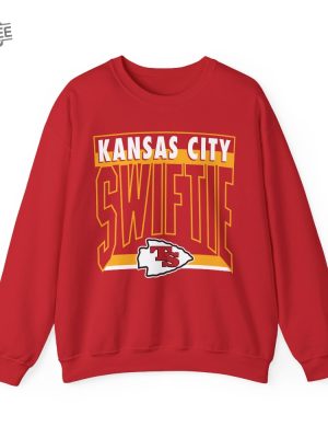 Retro Kansas City Swiftie Travis Taylor Sweatshirt Travis Kelce Message To Taylor Swift Go Taylors Boyfriend Shirt Unique revetee 2