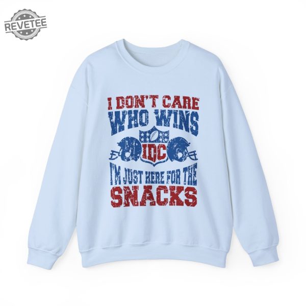Funny Football Sweatshirt Superbowl Shirt Just Here For The Snacks Shirt Travis Kelce Message To Taylor Swift Go Taylors Boyfriend Shirt Unique revetee 2