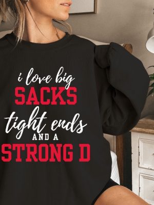 Funny Football Sweatshirt Super Bowl Sweatshirt Nfl Sweatshirt Travis Kelce Message To Taylor Swift Go Taylors Boyfriend Shirt Unique revetee 2