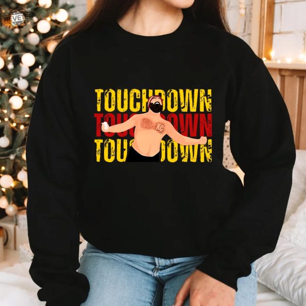 Chiefs Touchdown Jason Kelce Shirt Kansas City Over Heart Travis Kelce Message To Taylor Swift Go Taylors Boyfriend Shirt Unique revetee 1