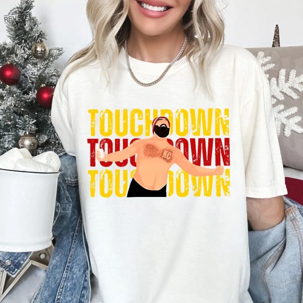 Chiefs Touchdown Jason Kelce Shirt Kansas City Over Heart Travis Kelce Message To Taylor Swift Go Taylors Boyfriend Shirt Unique revetee 4