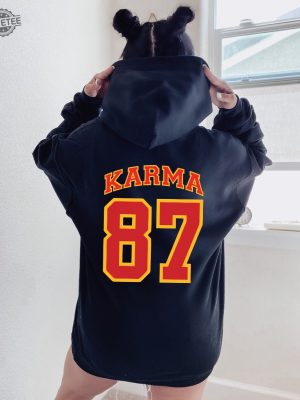 Karma 87 Sweatshirt Karma Is The Guy On The Chiefs Shirt In My Chiefs Era Sweatshirt Travis Kelce Message To Taylor Swift Go Taylors Boyfriend Shirt Unique revetee 3