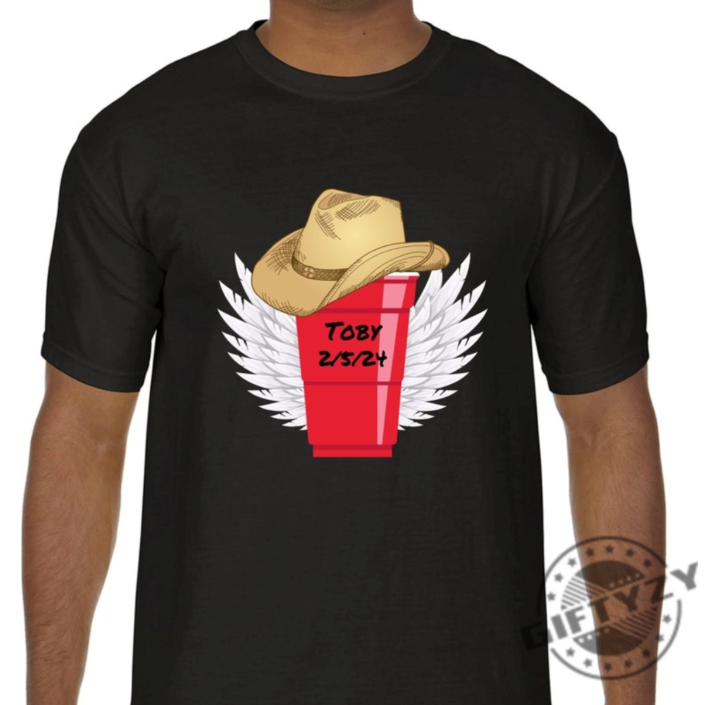 Toby Keith In Memory Shirt Red Solo Cup Wings Tshirt 90S Country Fans Hoodie Music Icon Sweatshirt Patriot Cowboy Hoodie Legend Shirt