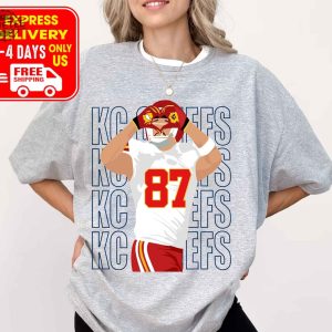 Express Delivery Travis Kelce Heart Hands Shirt Taylor Swift Super Bowl Outfit Taylor Swift And Travis Kelce Super Bowl Shirts Kansas City Cheifs Unique revetee 2