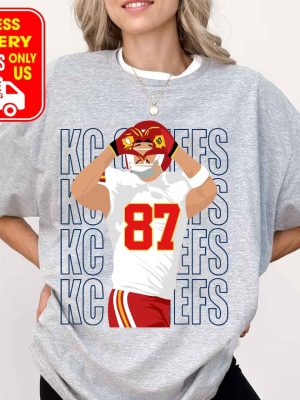 Express Delivery Travis Kelce Heart Hands Shirt Taylor Swift Super Bowl Outfit Taylor Swift And Travis Kelce Super Bowl Shirts Kansas City Cheifs Unique revetee 2