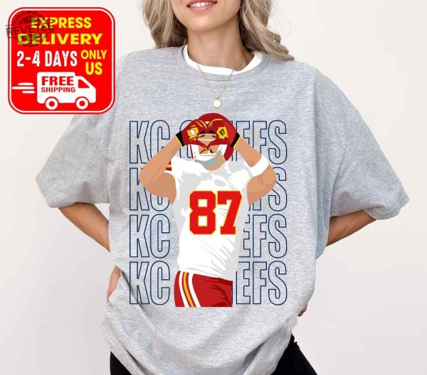 Express Delivery Travis Kelce Heart Hands Shirt Taylor Swift Super Bowl Outfit Taylor Swift And Travis Kelce Super Bowl Shirts Kansas City Cheifs Unique revetee 2