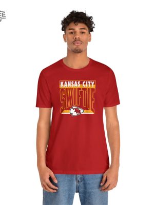 Retro Kansas City Swiftie Travis Taylor Shirt Taylor Swift Super Bowl Outfit Taylor Swift And Travis Kelce Super Bowl Shirts Kansas City Cheifs Unique revetee 4