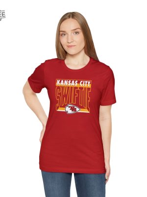 Retro Kansas City Swiftie Travis Taylor Shirt Taylor Swift Super Bowl Outfit Taylor Swift And Travis Kelce Super Bowl Shirts Kansas City Cheifs Unique revetee 5